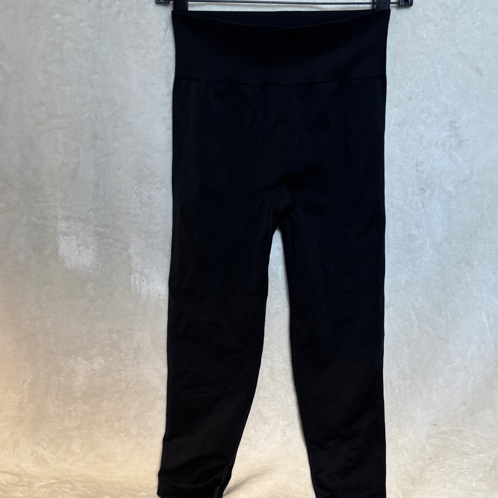 PINK Victoria's Secret Seamless Black Leggings